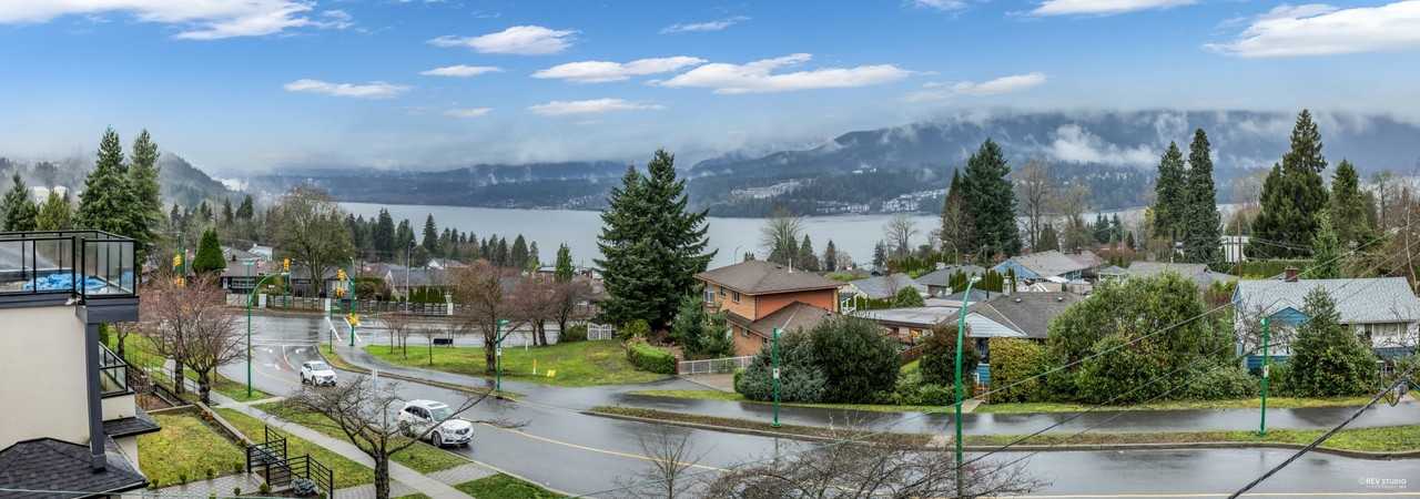 HARBOURVIEW MANOR - Photo 6 of 6