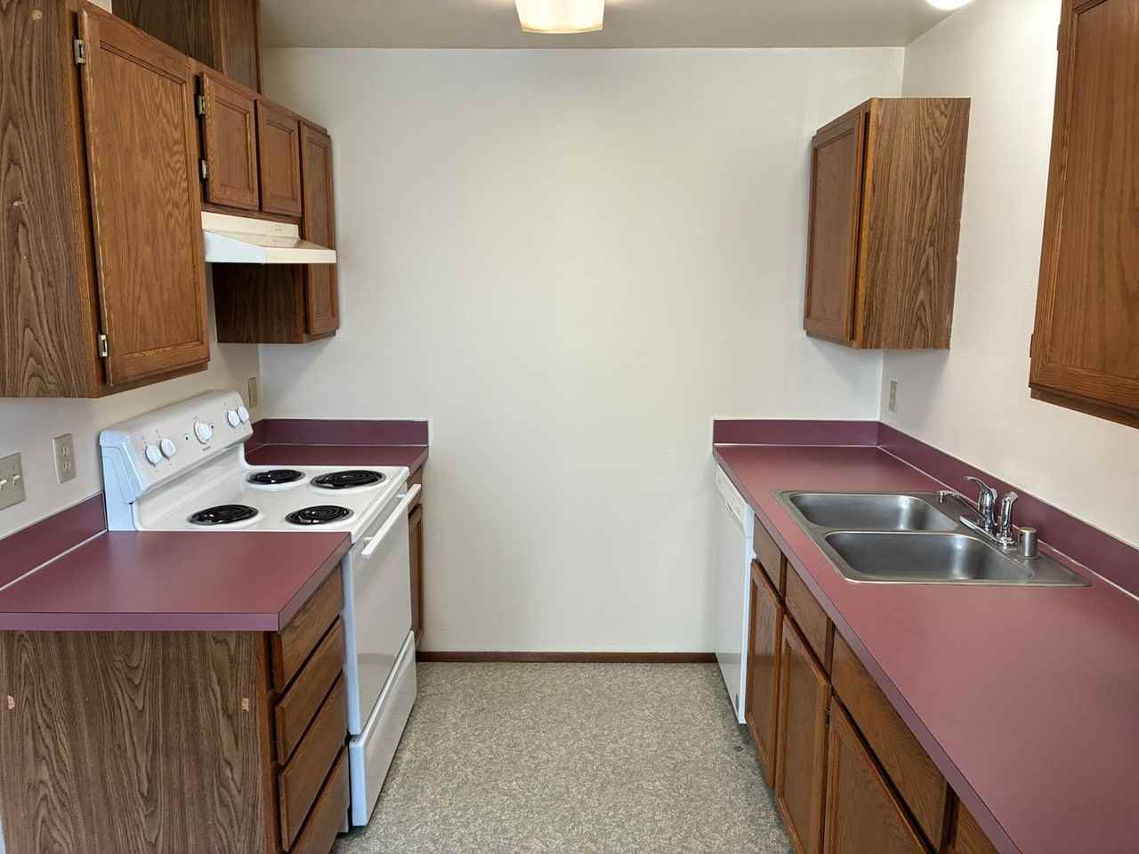 903-911 21st Street - Photo 6 of 24