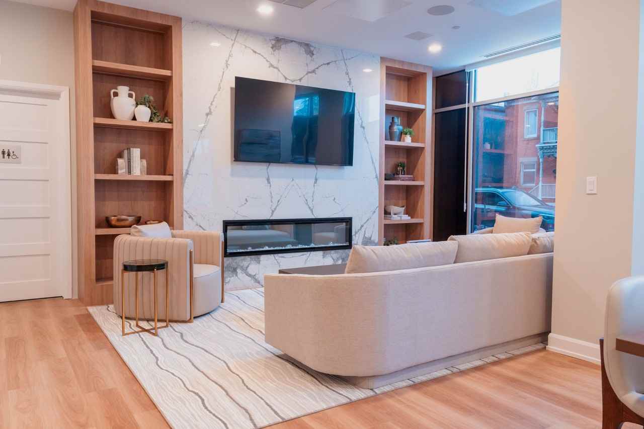 18 Hawthorne Ave #408 - Photo 6 of 12