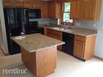 10 St John Ln - Photo 2 of 9