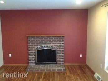 10 St John Ln - Photo 3 of 9