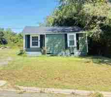 featured image of 425 Van Buren St