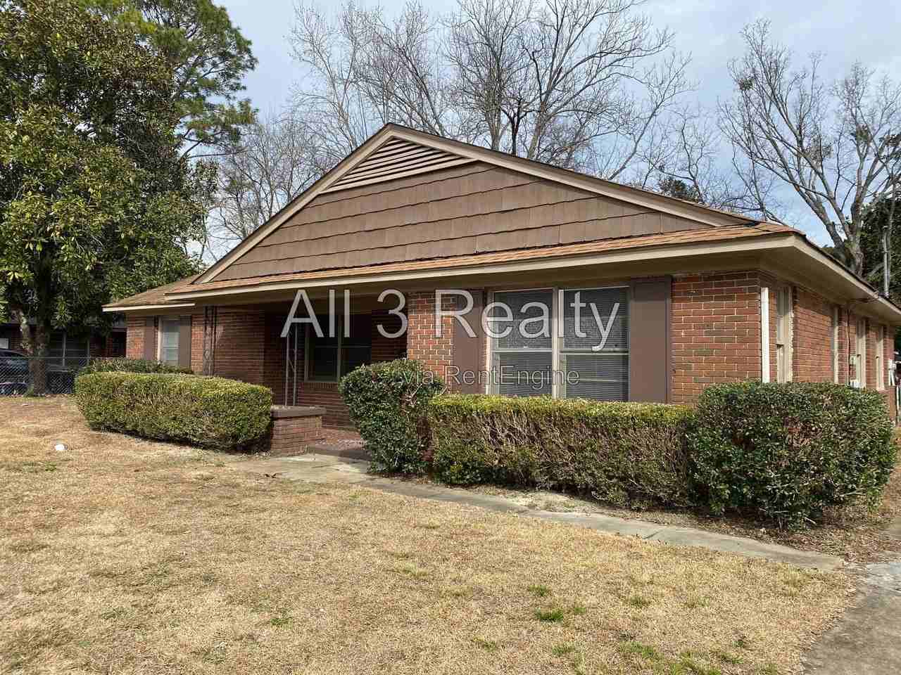 3719 Bridlewood Dr - Photo 2 of 33