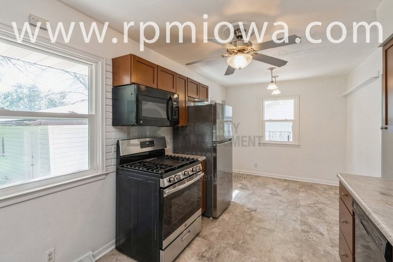 1806 Larnard Dr - Photo 5 of 15