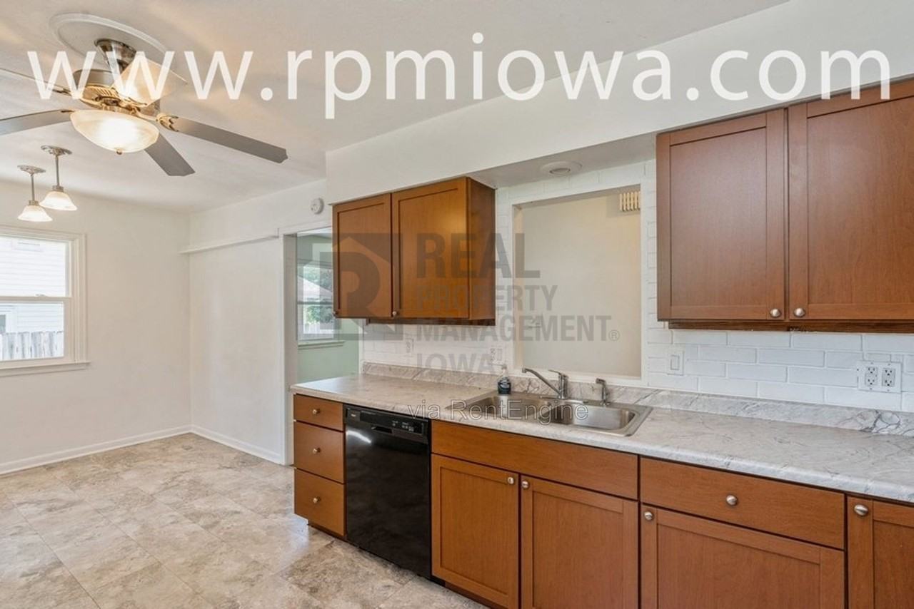 1806 Larnard Dr - Photo 6 of 15