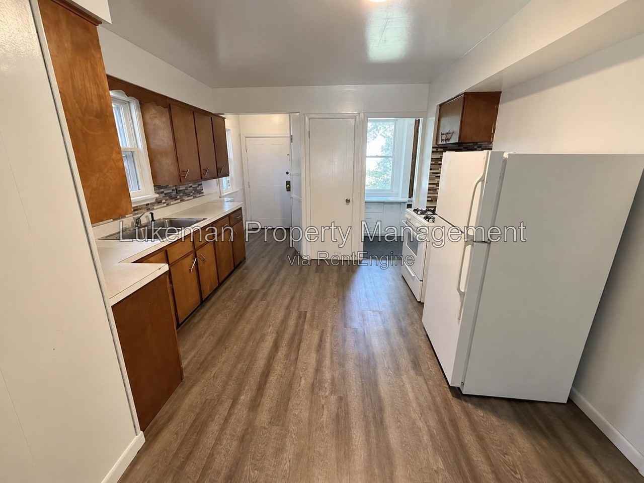 720 Village St #2 - Photo 2 of 9