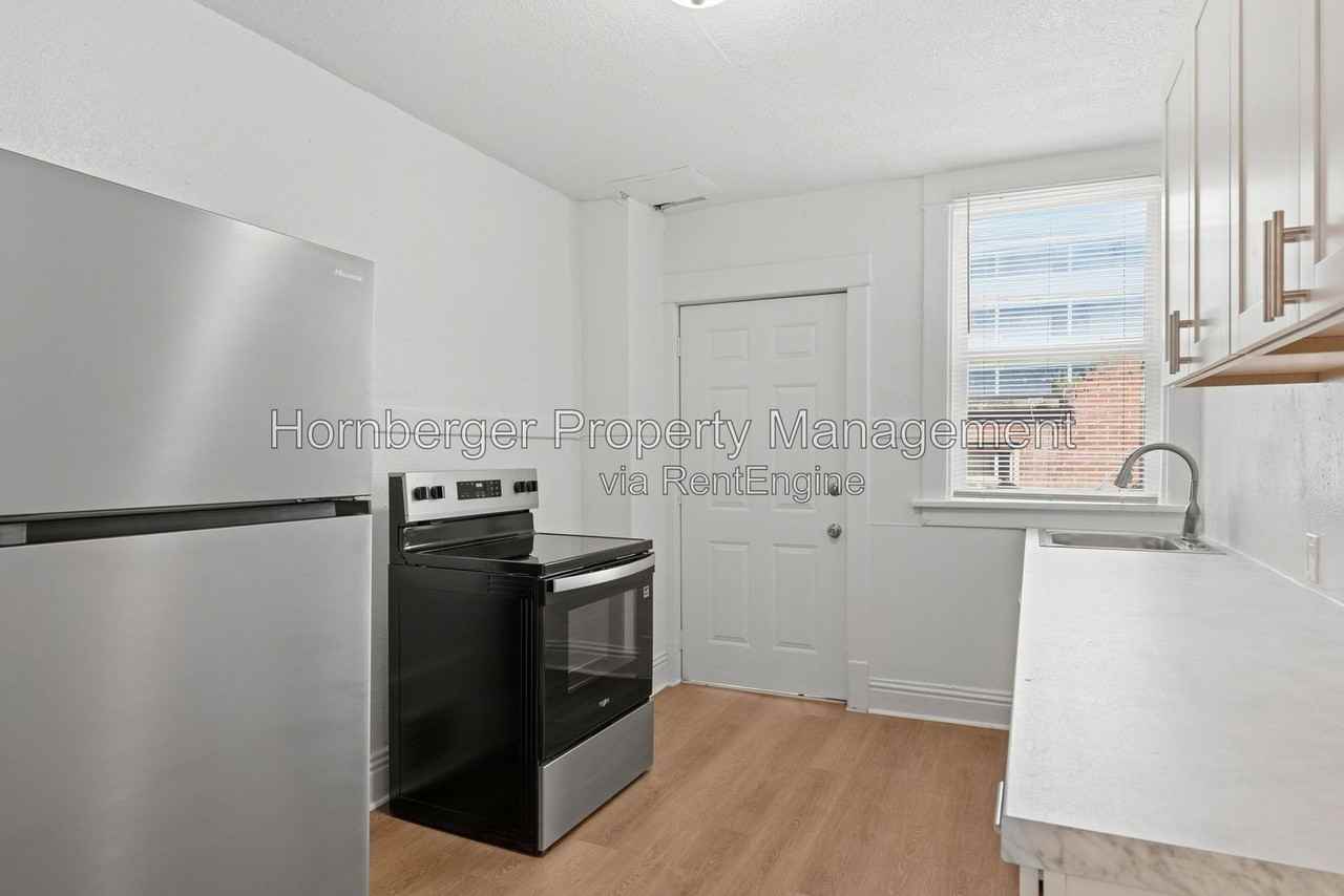 1509 N Wall St #1507A - Photo 2 of 16
