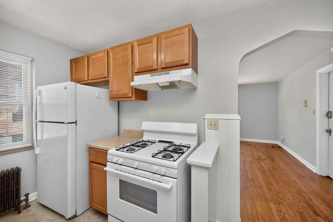 2361 Ravine St #6 - Photo 4 of 16
