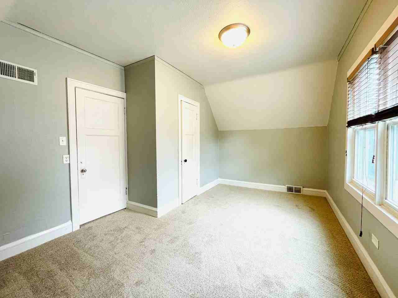 3608 N 49th St - Photo 7 of 8