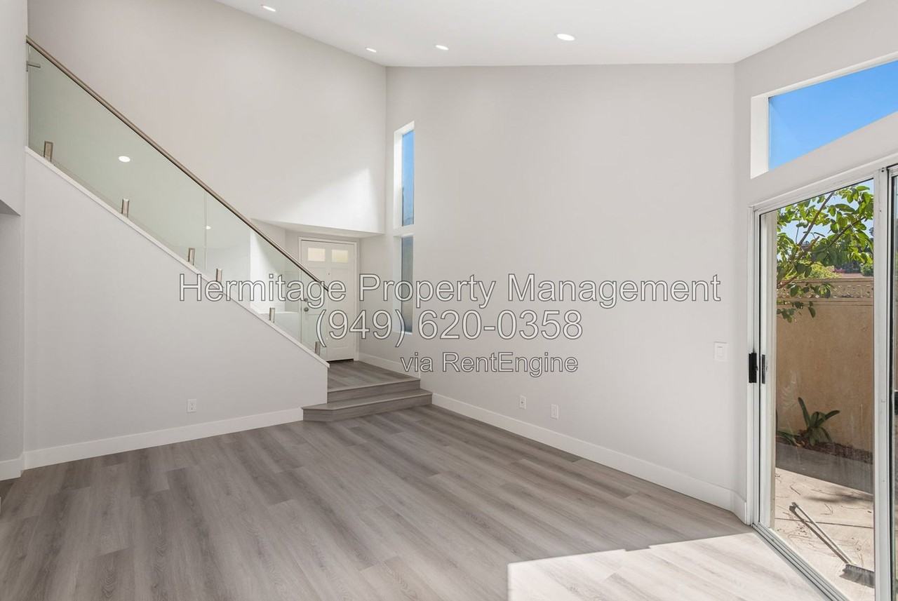 74 Stanford Ct #37 - Photo 4 of 28