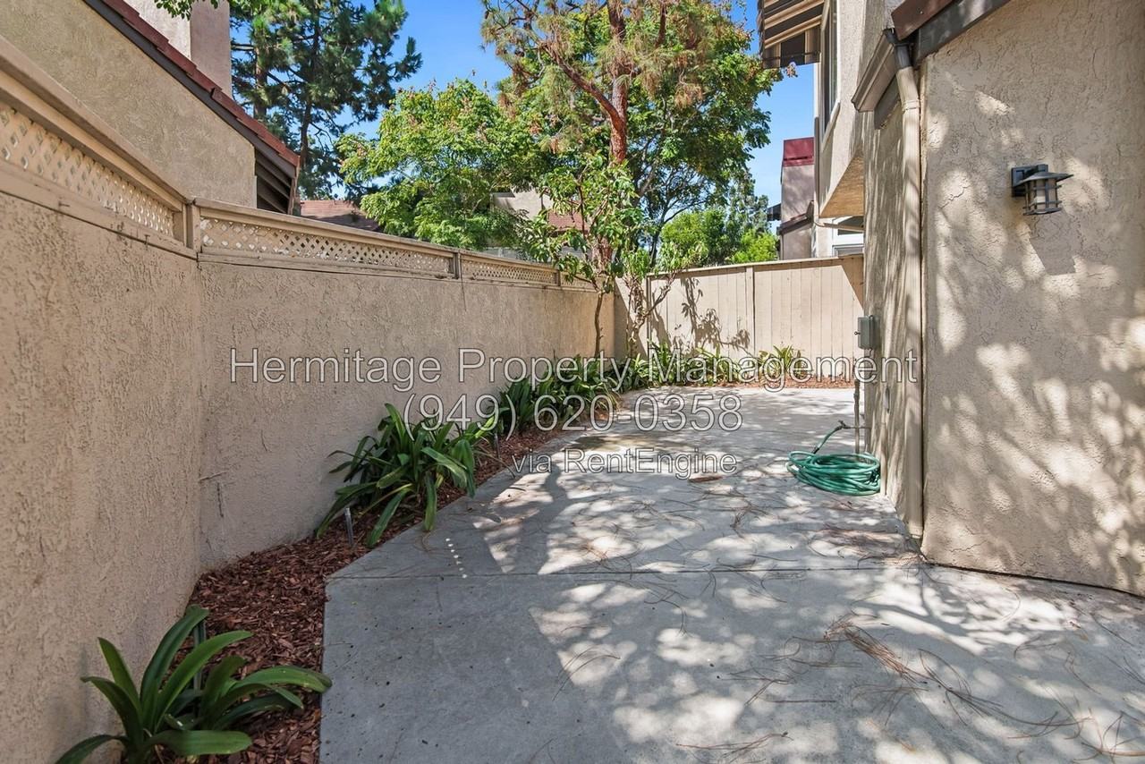 74 Stanford Ct #37 - Photo 6 of 28