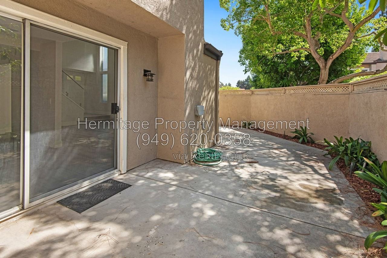 74 Stanford Ct #37 - Photo 7 of 28