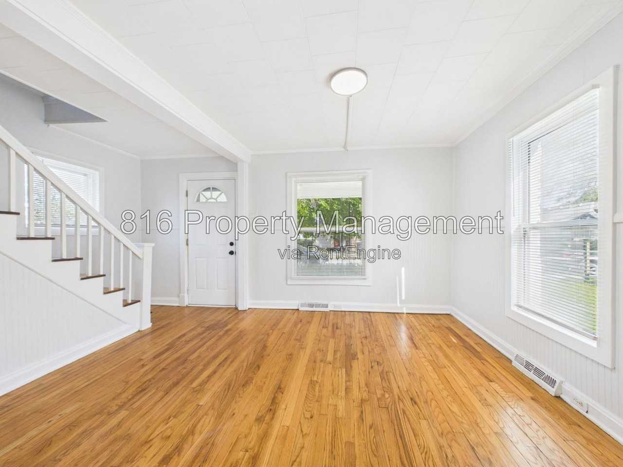 836 N Montgall Ave - Photo 2 of 29