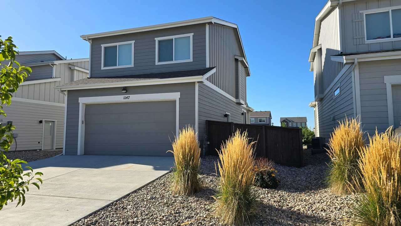 1147 Summit Vista Dr - Photo 3 of 24