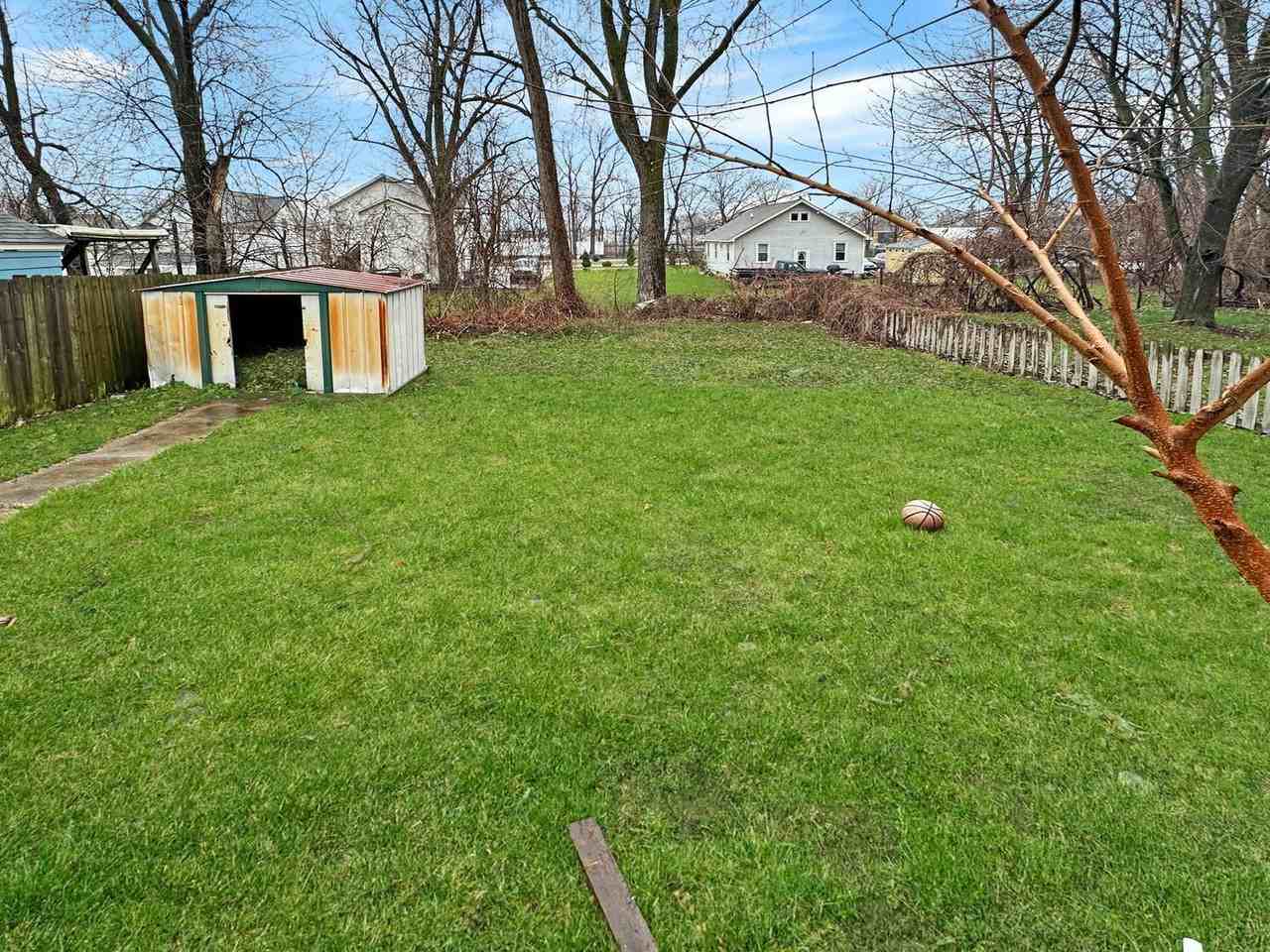 1807 Jerome Ave Sw - Photo 2 of 7