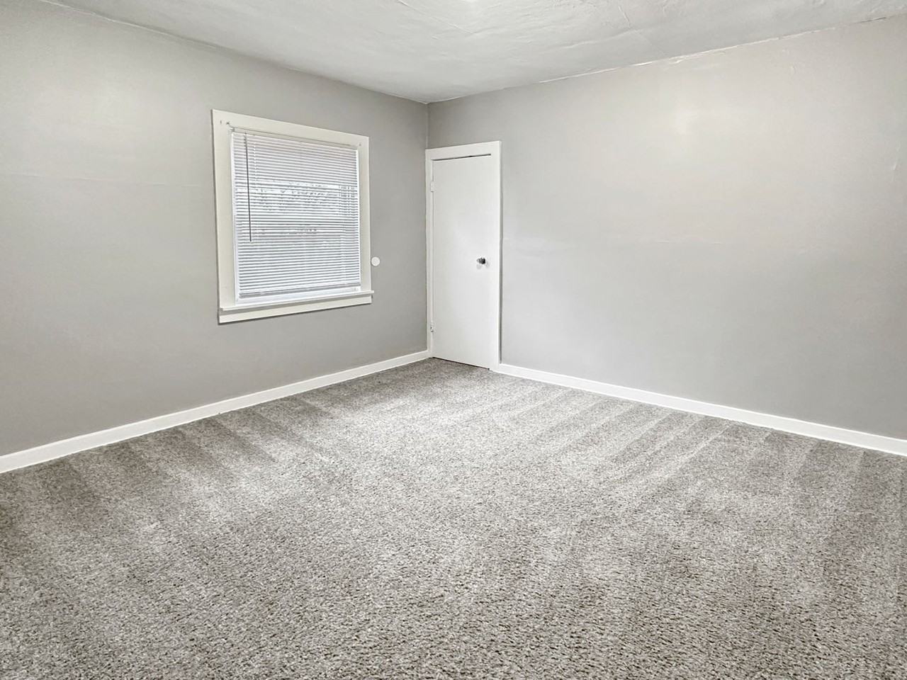 1807 Jerome Ave Sw - Photo 5 of 7