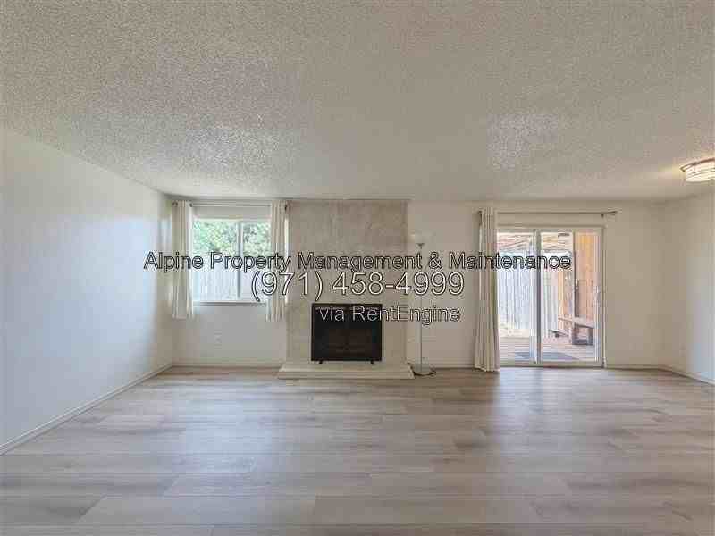 6457 Sw 192nd Ave - Photo 2 of 24