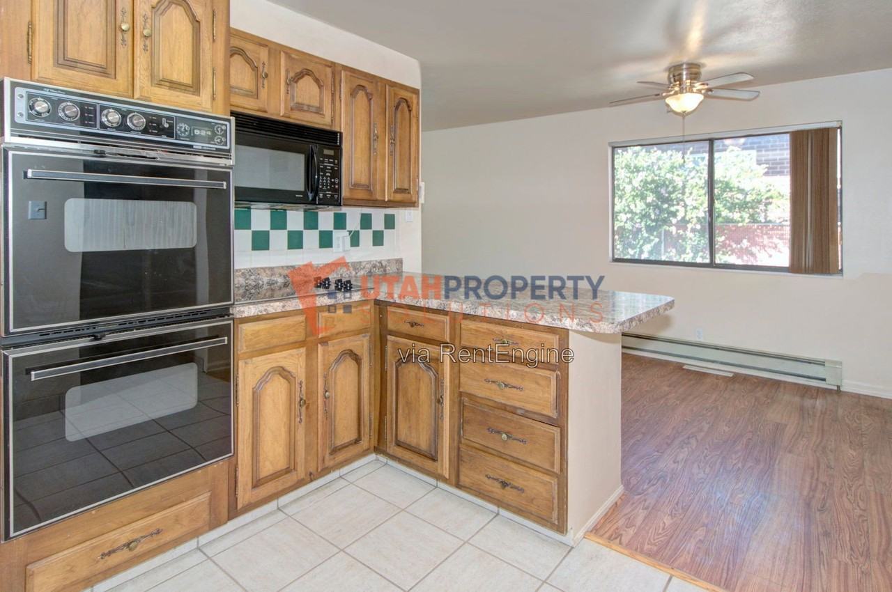 1532 W Dupont Ave - Photo 7 of 21
