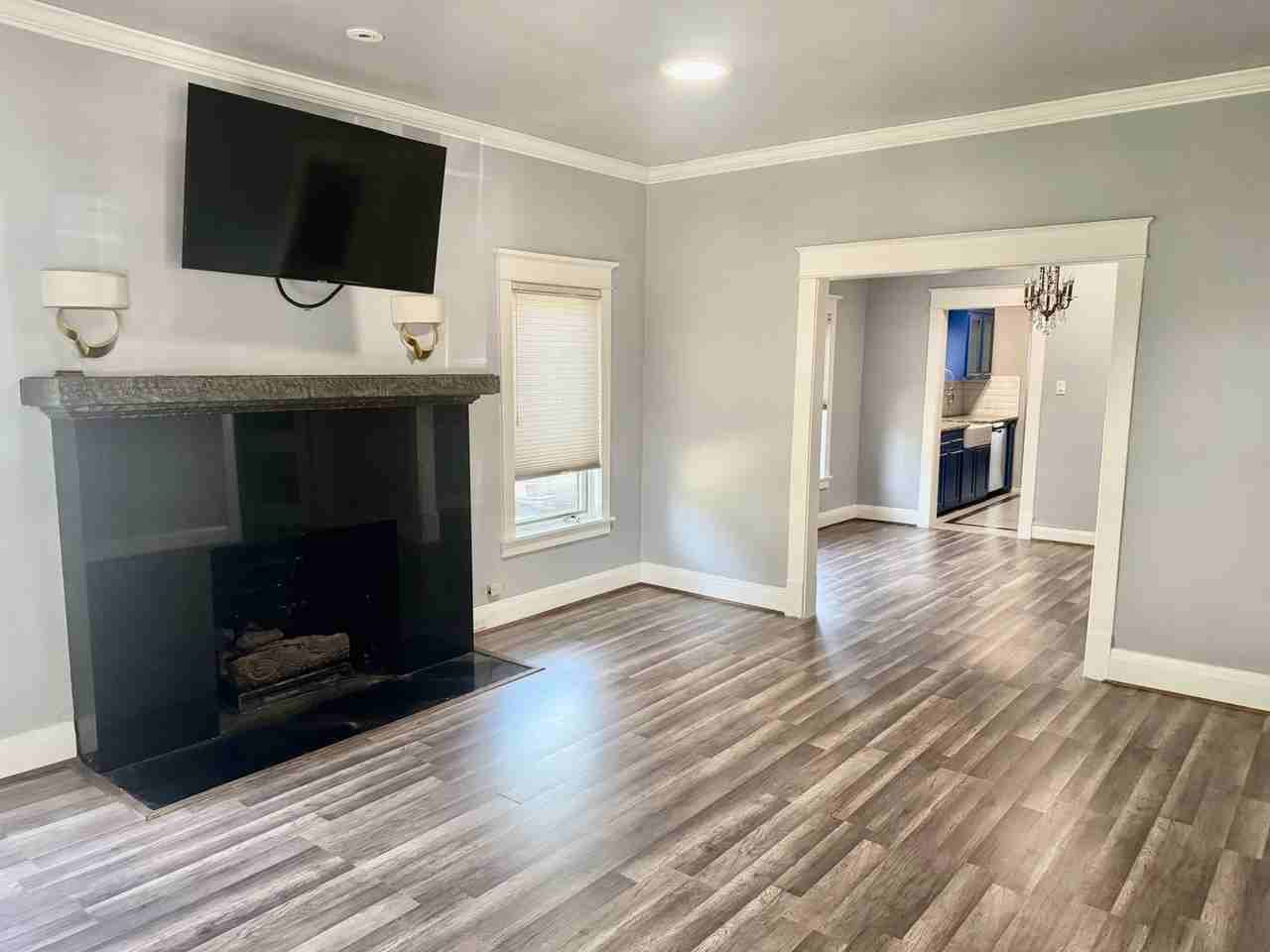 1628 Vassar St - Photo 3 of 25