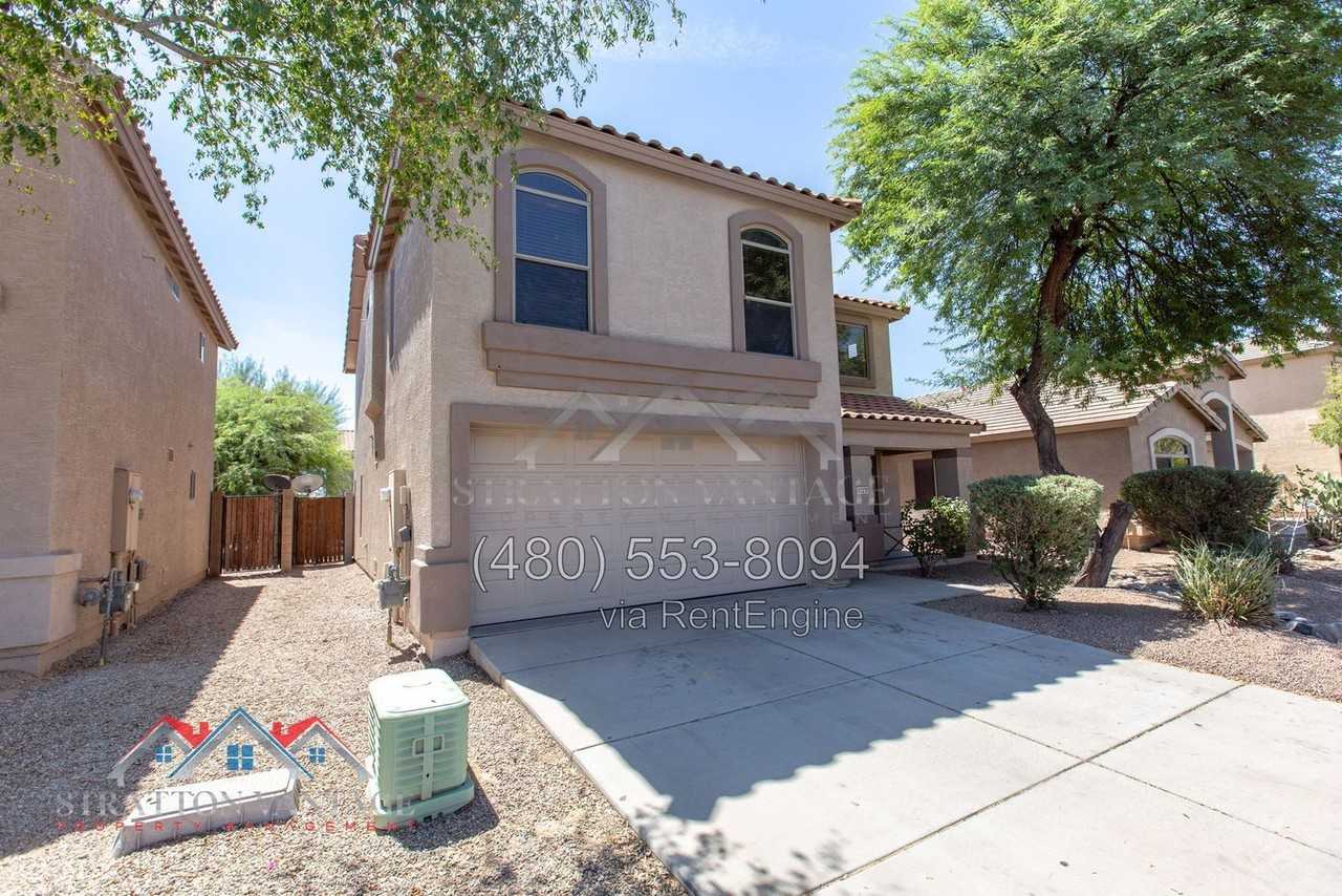 42271 W Colby Dr - Photo 3 of 50