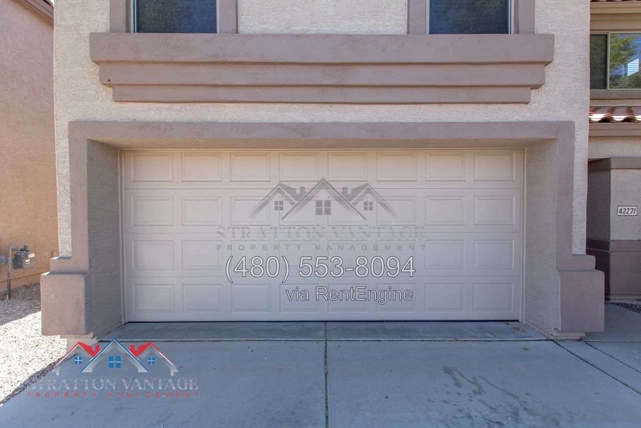 42271 W Colby Dr - Photo 4 of 50