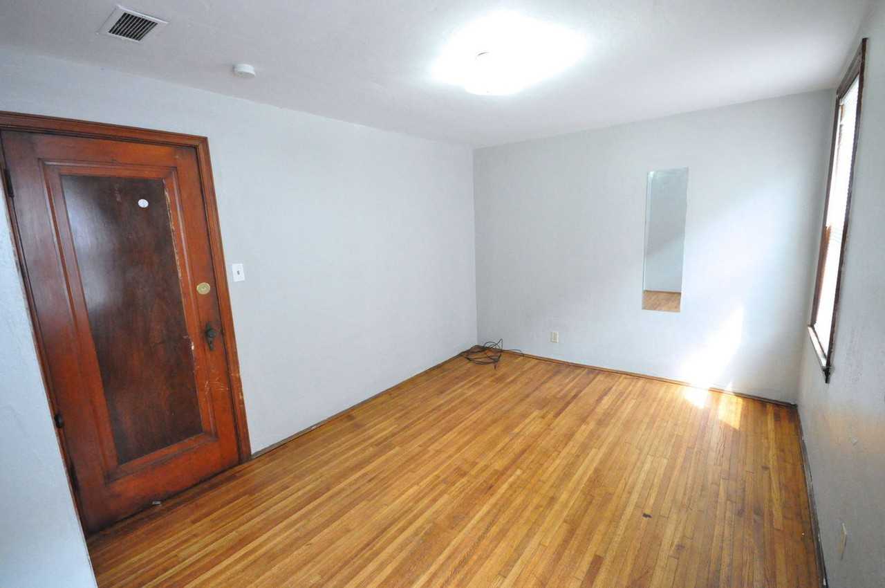 71 W 8th Ave - Photo 6 of 13