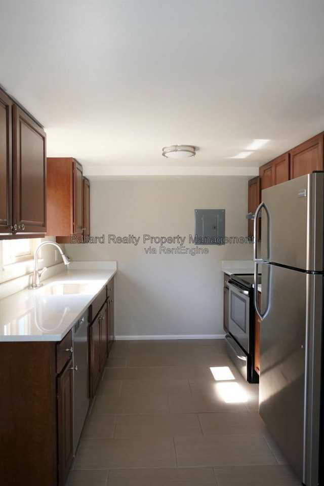 5411 32nd Ave Nw #2 - Photo 7 of 11