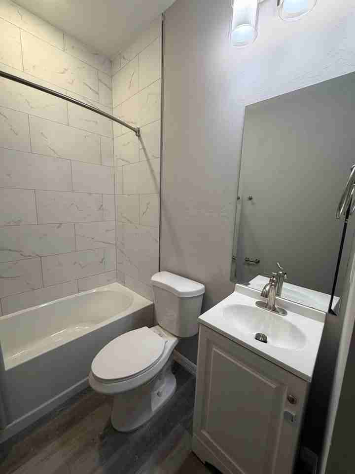 24501 Zephyr Ct - Photo 7 of 27
