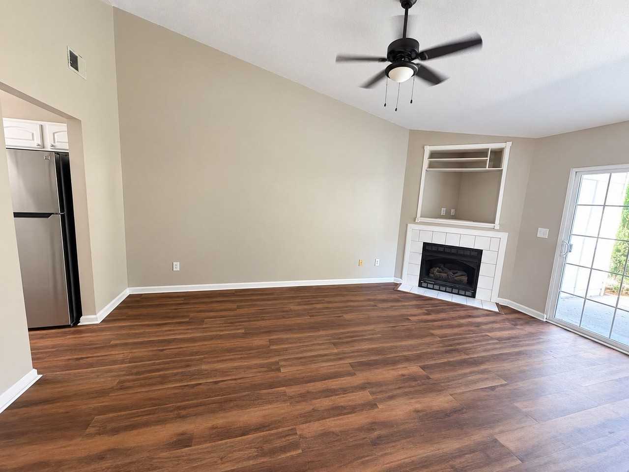 1342 Pinnacle Ln - Photo 5 of 16