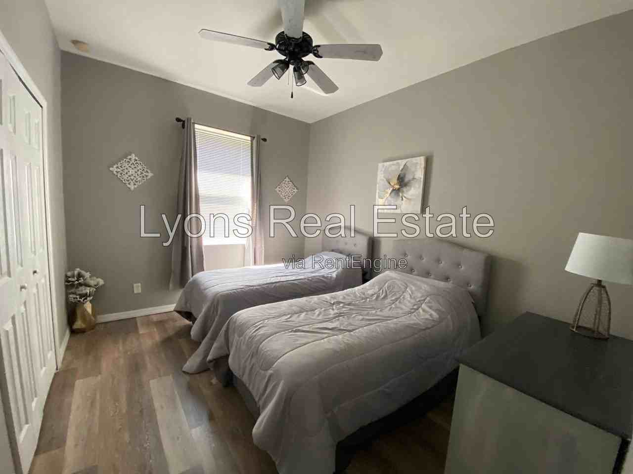324 Lomond Dr #B - Photo 7 of 23