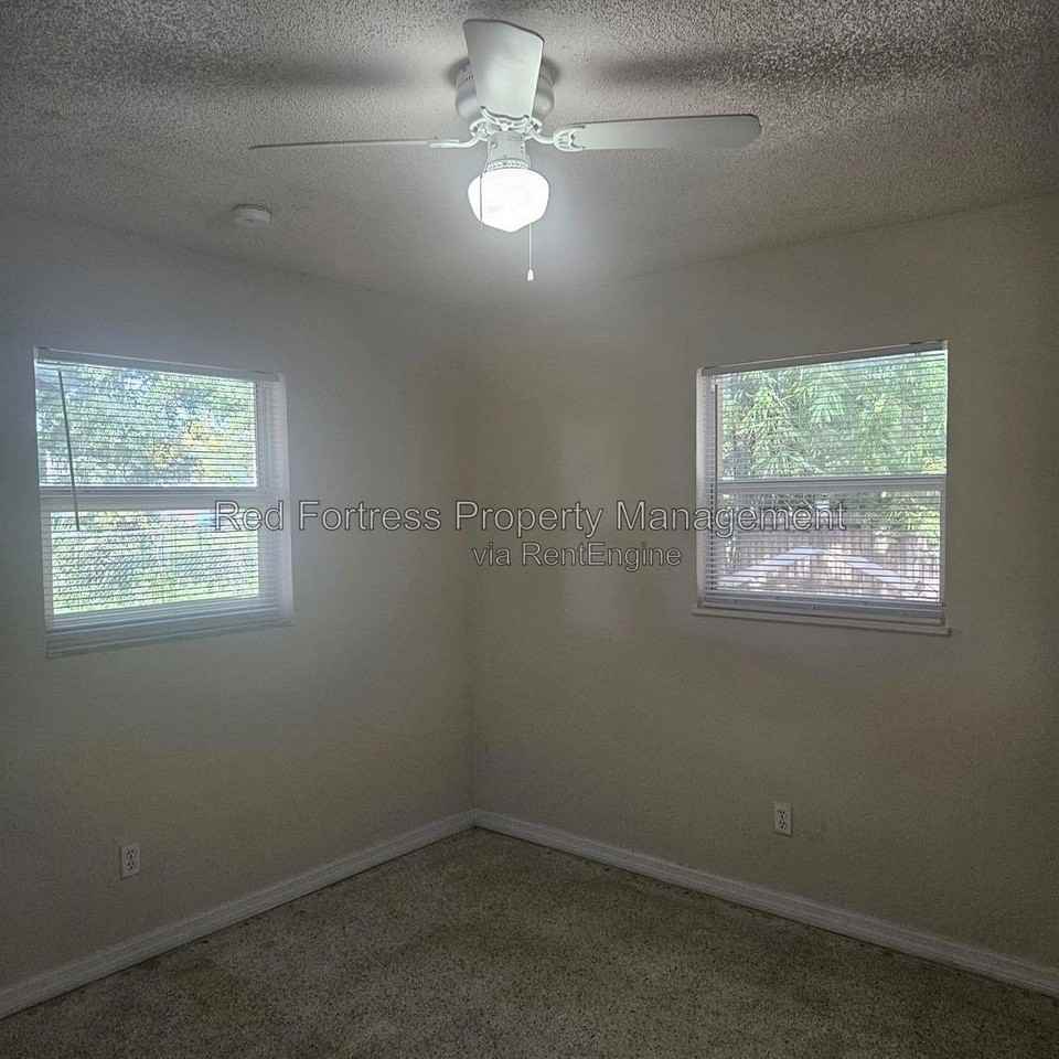 2518 Jackson St - Photo 4 of 5