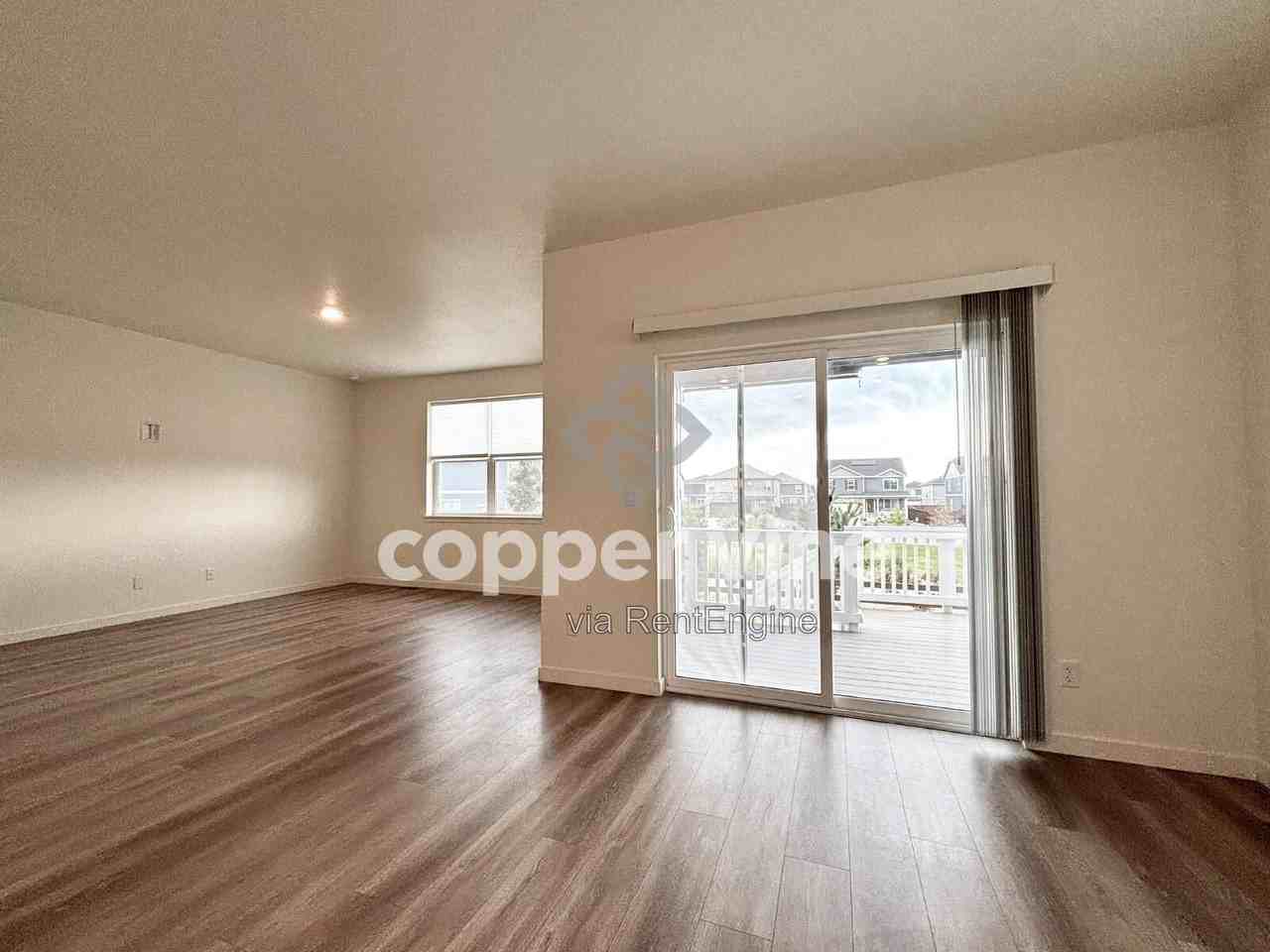 429 Bluebird Rd - Photo 5 of 23
