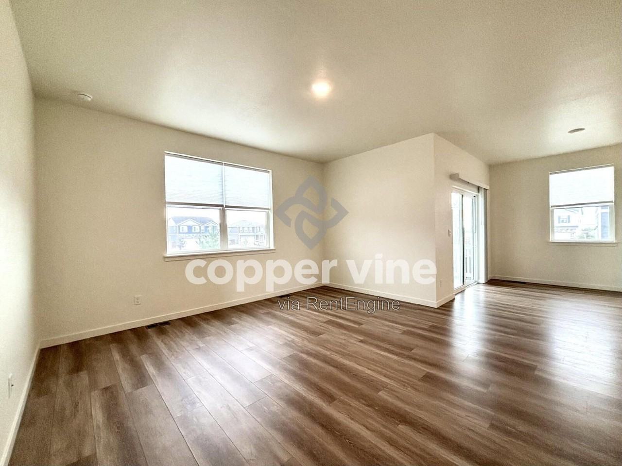 429 Bluebird Rd - Photo 6 of 23