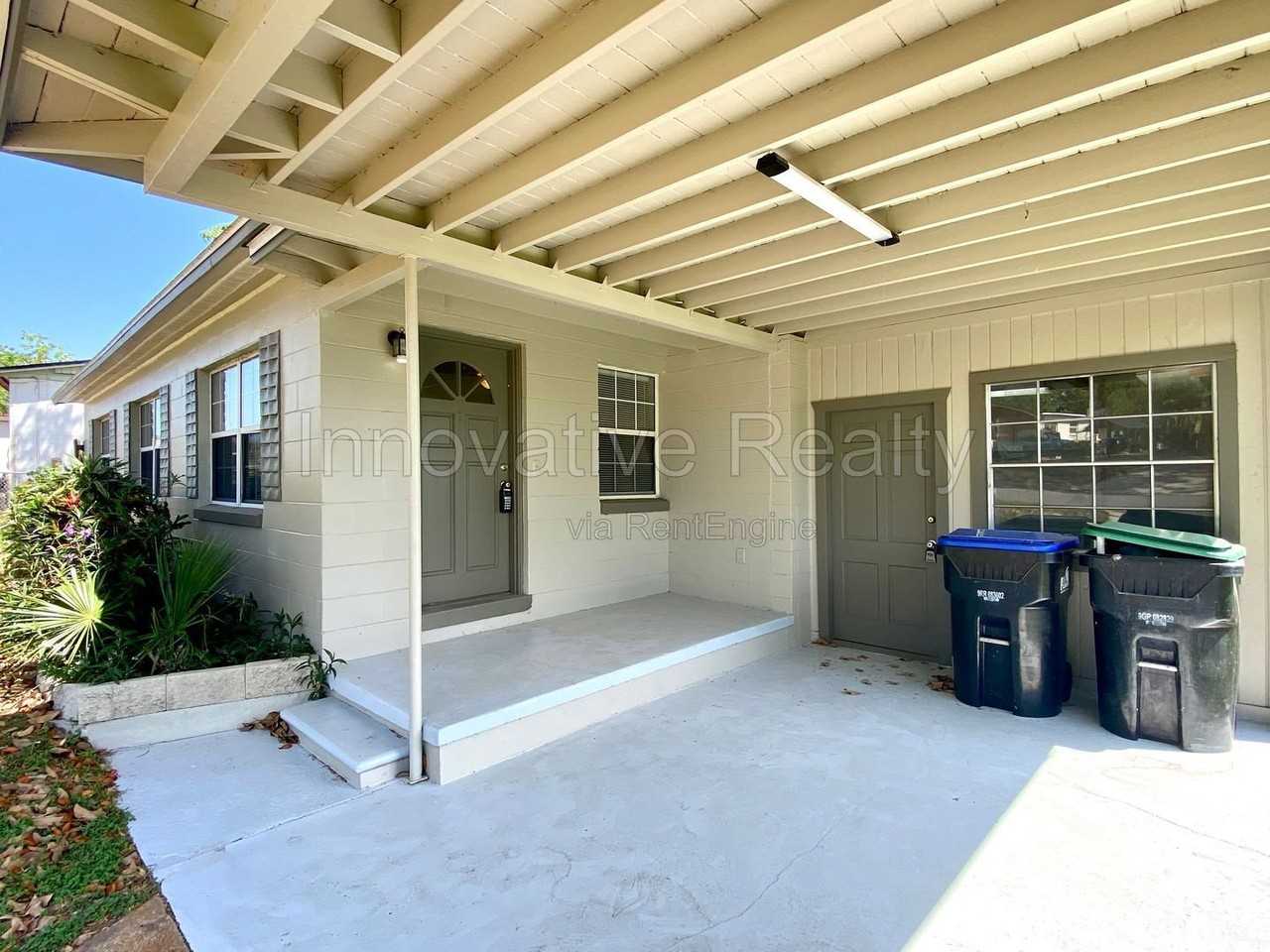 311 Lake Annie Dr - Photo 2 of 23