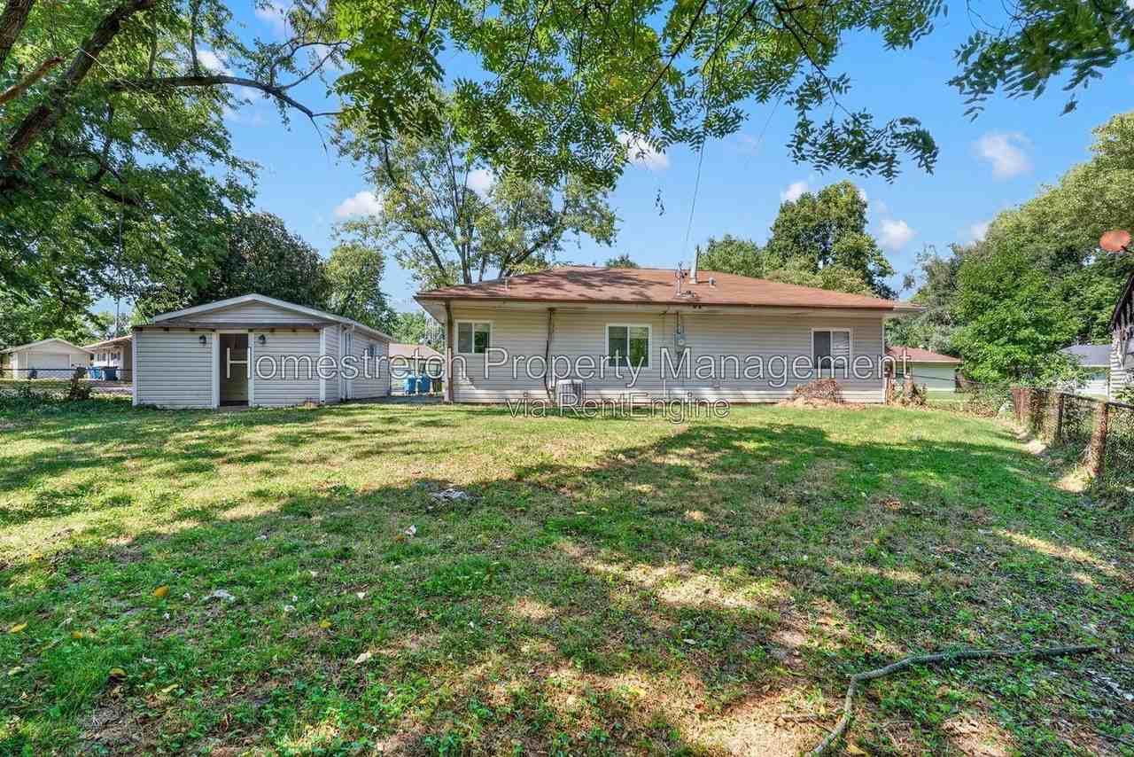 11948 Bridgevale Ave - Photo 7 of 28