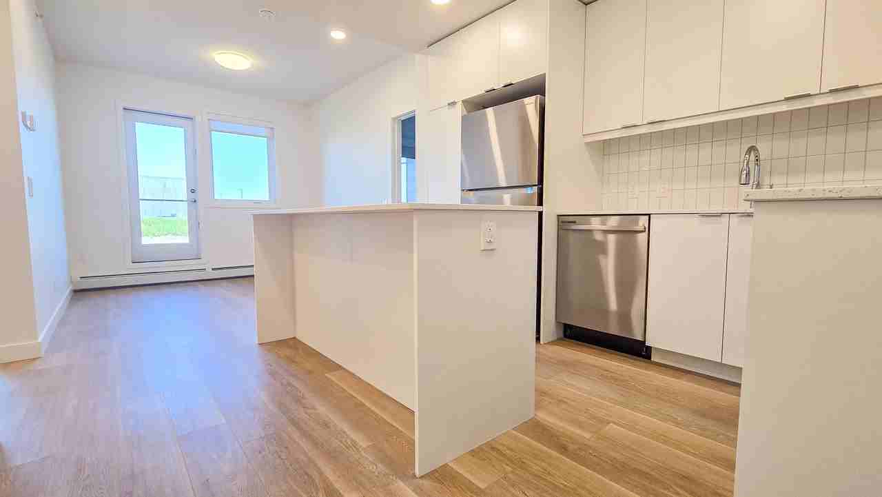 8500 19 Ave Se Unit 2105 - Photo 2 of 19