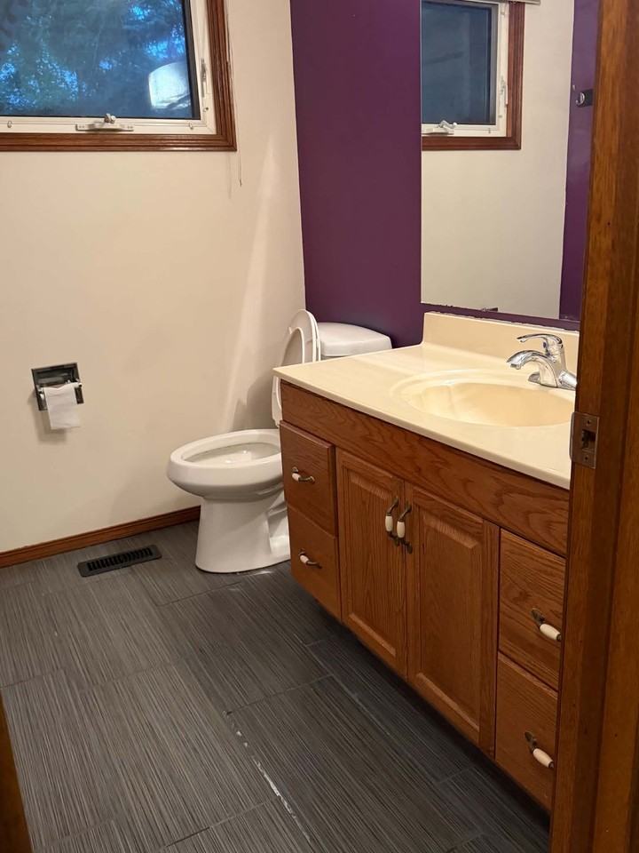 38 Cambridge Cres - Photo 5 of 10