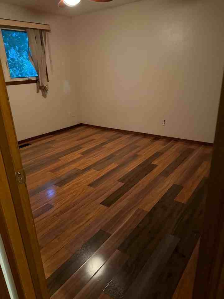 38 Cambridge Cres - Photo 7 of 10