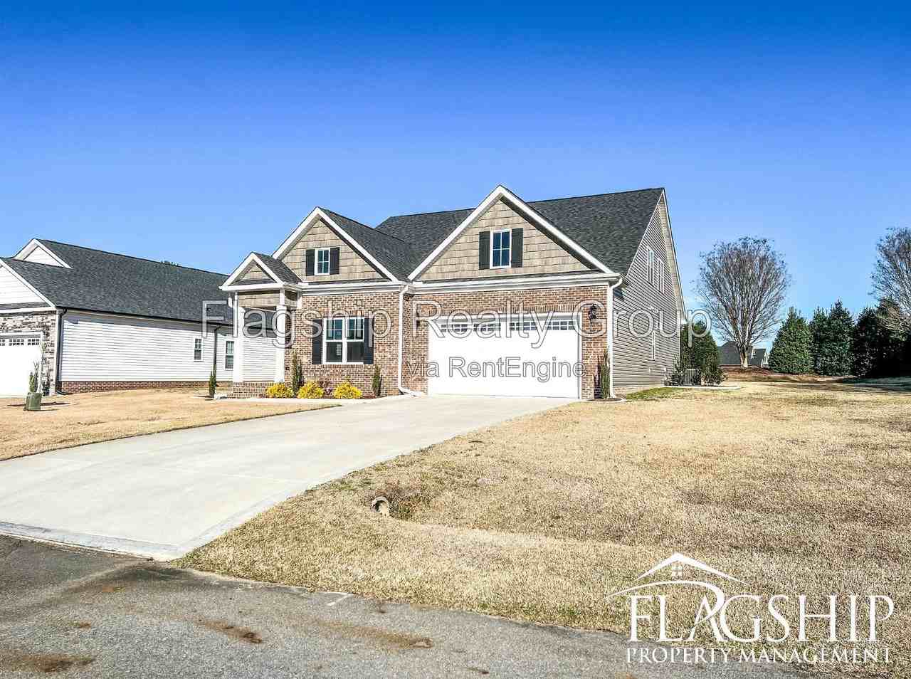 101 Muirfield Pl - Photo 3 of 34