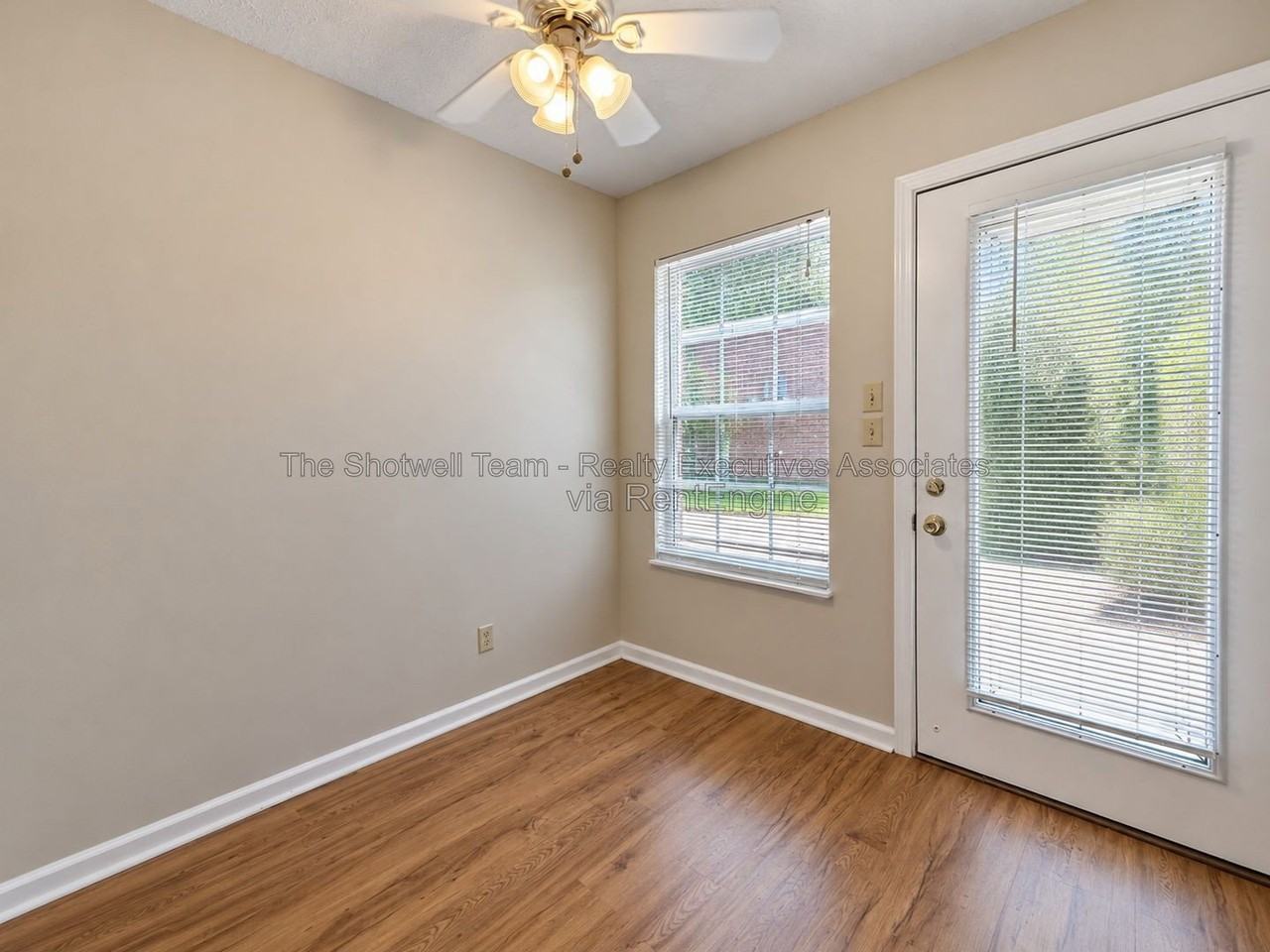 1443 Schoolcraft Way - Photo 6 of 12
