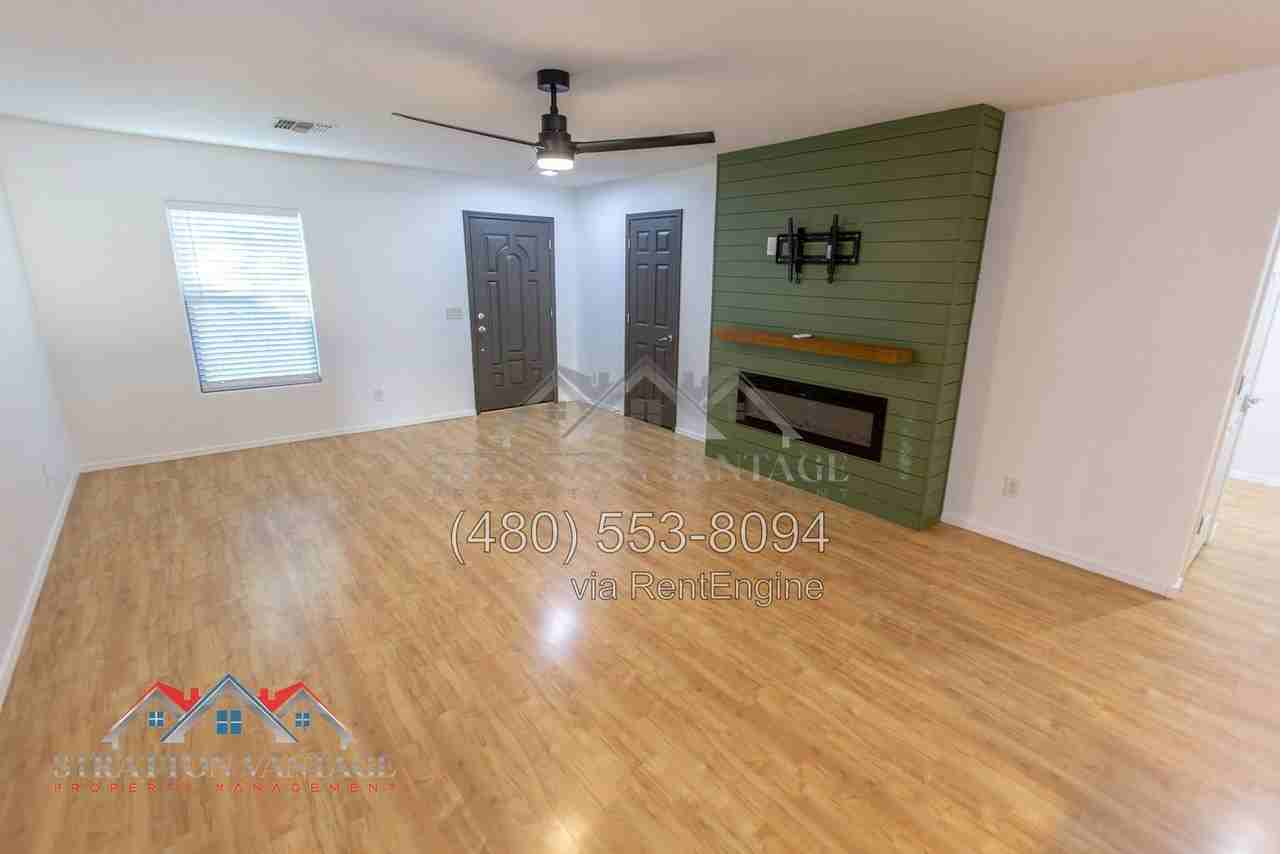 48069 N Rico Way - Photo 7 of 41