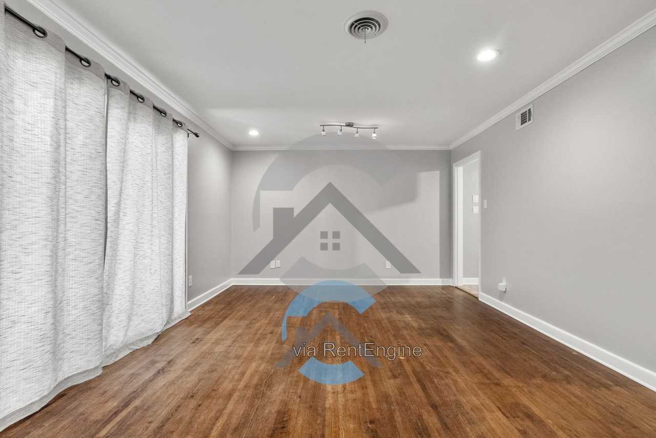 6214 H St - Photo 6 of 14
