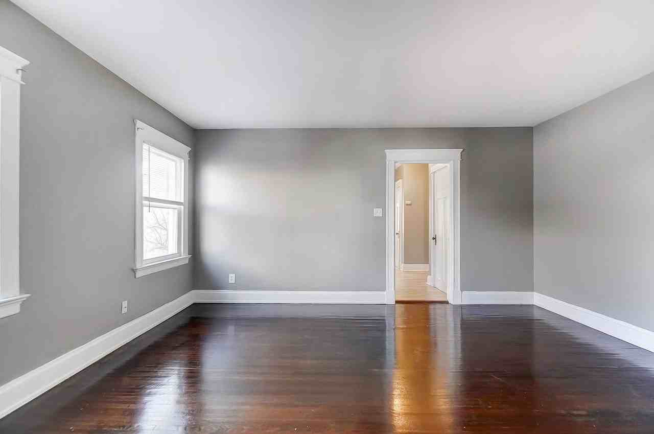 3640 Besuden Ct #5 - Photo 7 of 22