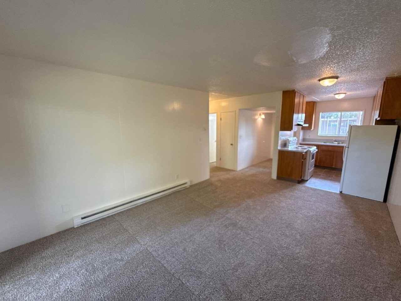 528 Sw Levens St #19 - Photo 4 of 16