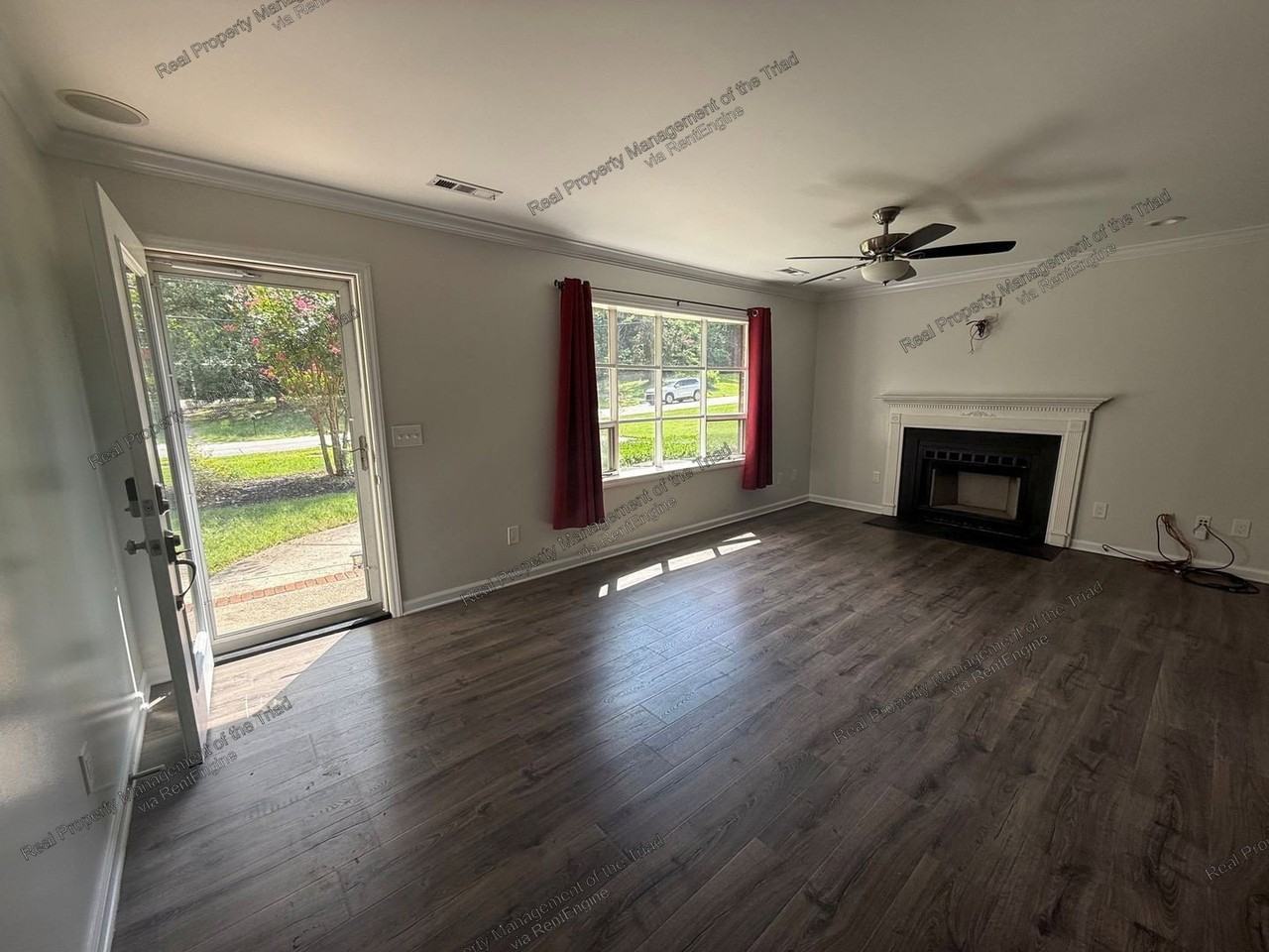2541 Old Mill Rd - Photo 2 of 19