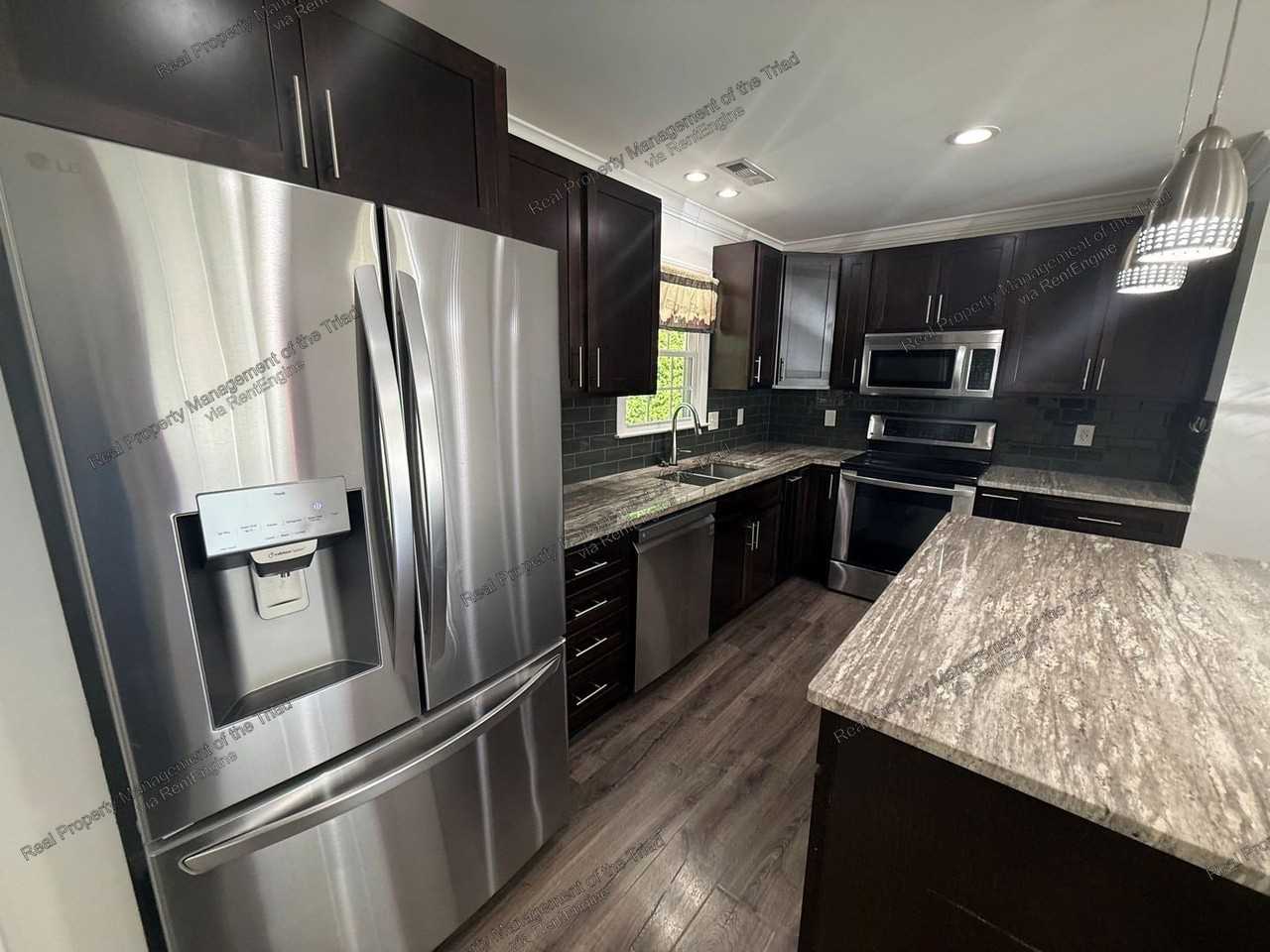 2541 Old Mill Rd - Photo 4 of 19