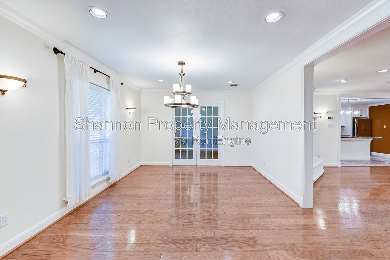 6754 Cindy Ln - Photo 5 of 30