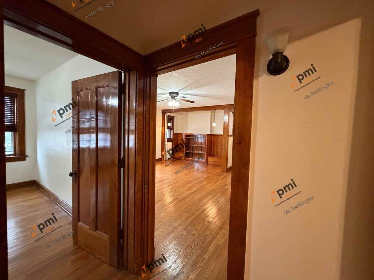 710 Perry St #2 - Photo 3 of 14