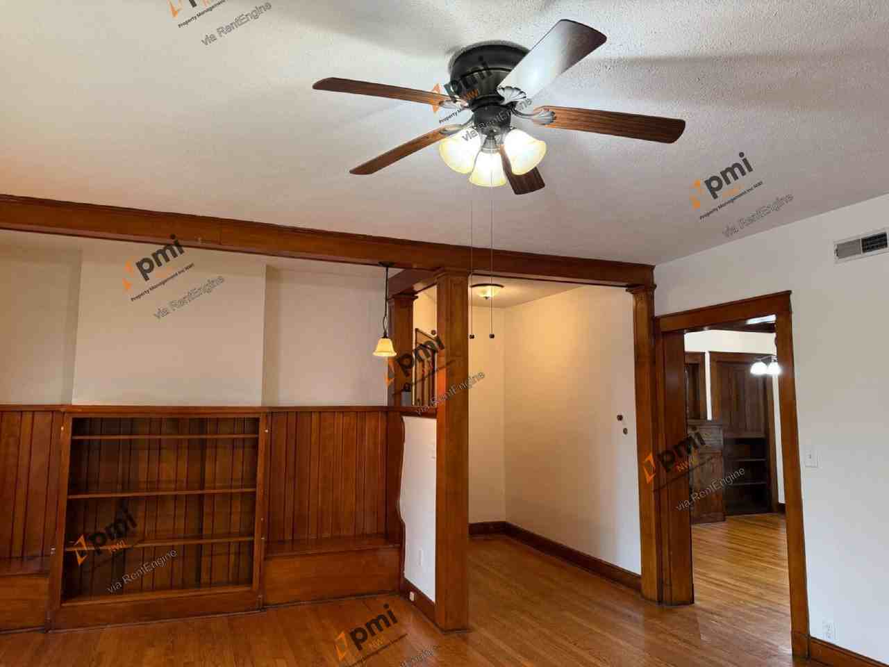 710 Perry St #2 - Photo 4 of 14