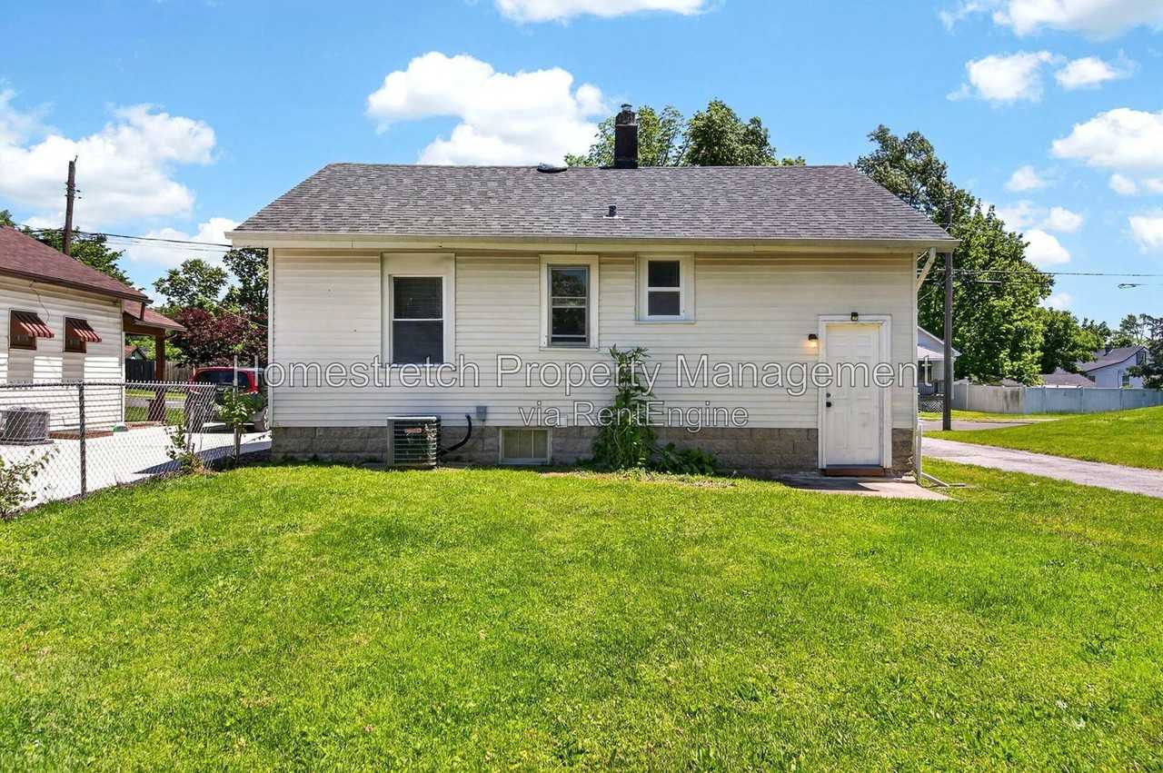 2309 Gaebler Ave - Photo 7 of 22